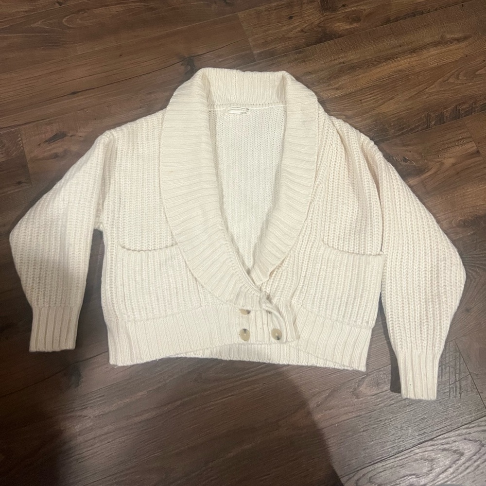 Women's Cream Shawl Collar Button-Front Knit Sweater